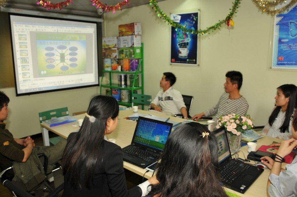 友情漆加強培訓服務，提升加盟商經營能力