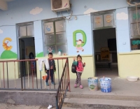 親近環保,為愛上色---友情漆為銀定莊幼兒園刷新墻面 親近環保,為愛上色---友情漆為銀定莊幼兒園刷新墻面