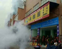 好涂料+好服務(wù) 開(kāi)闖自己的天與地